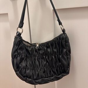 Elegant Black Women's Shoulder Bag